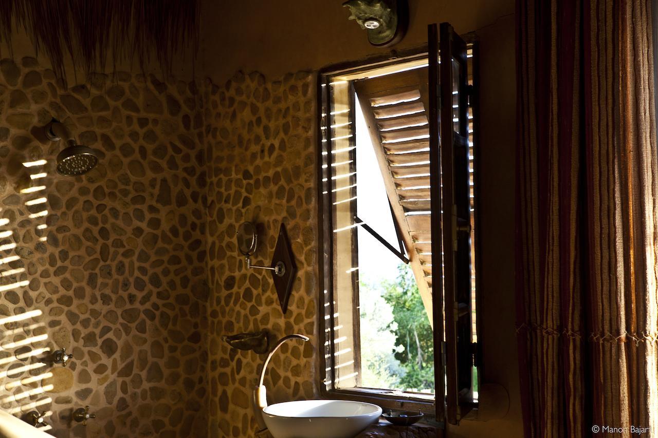 Bakuba Lodge - Le Petit Hotel Du Voyageur Ankilibe Oda fotoğraf
