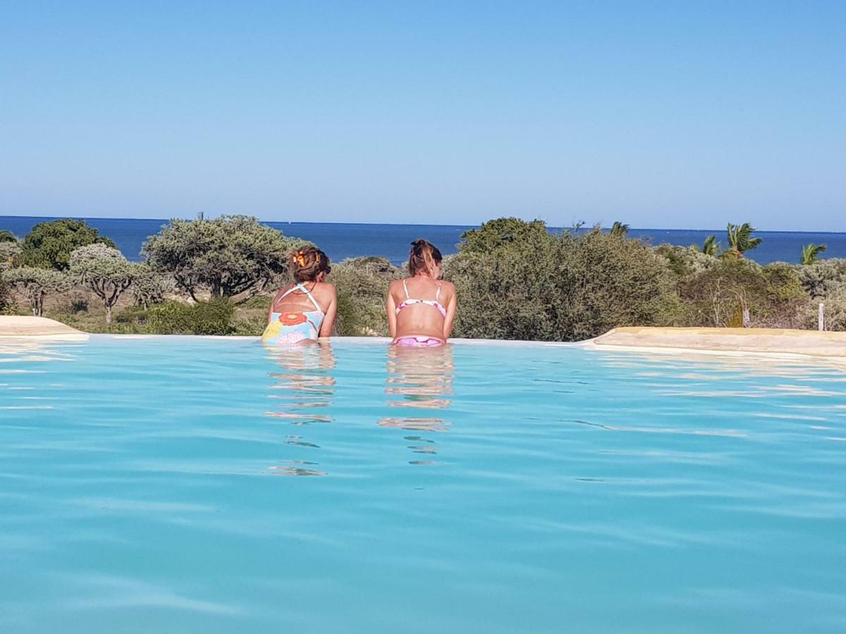 Bakuba Lodge - Le Petit Hotel Du Voyageur Ankilibe Dış mekan fotoğraf