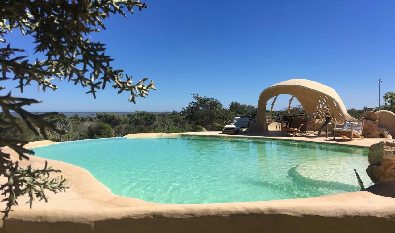 Bakuba Lodge - Le Petit Hotel Du Voyageur Ankilibe Dış mekan fotoğraf