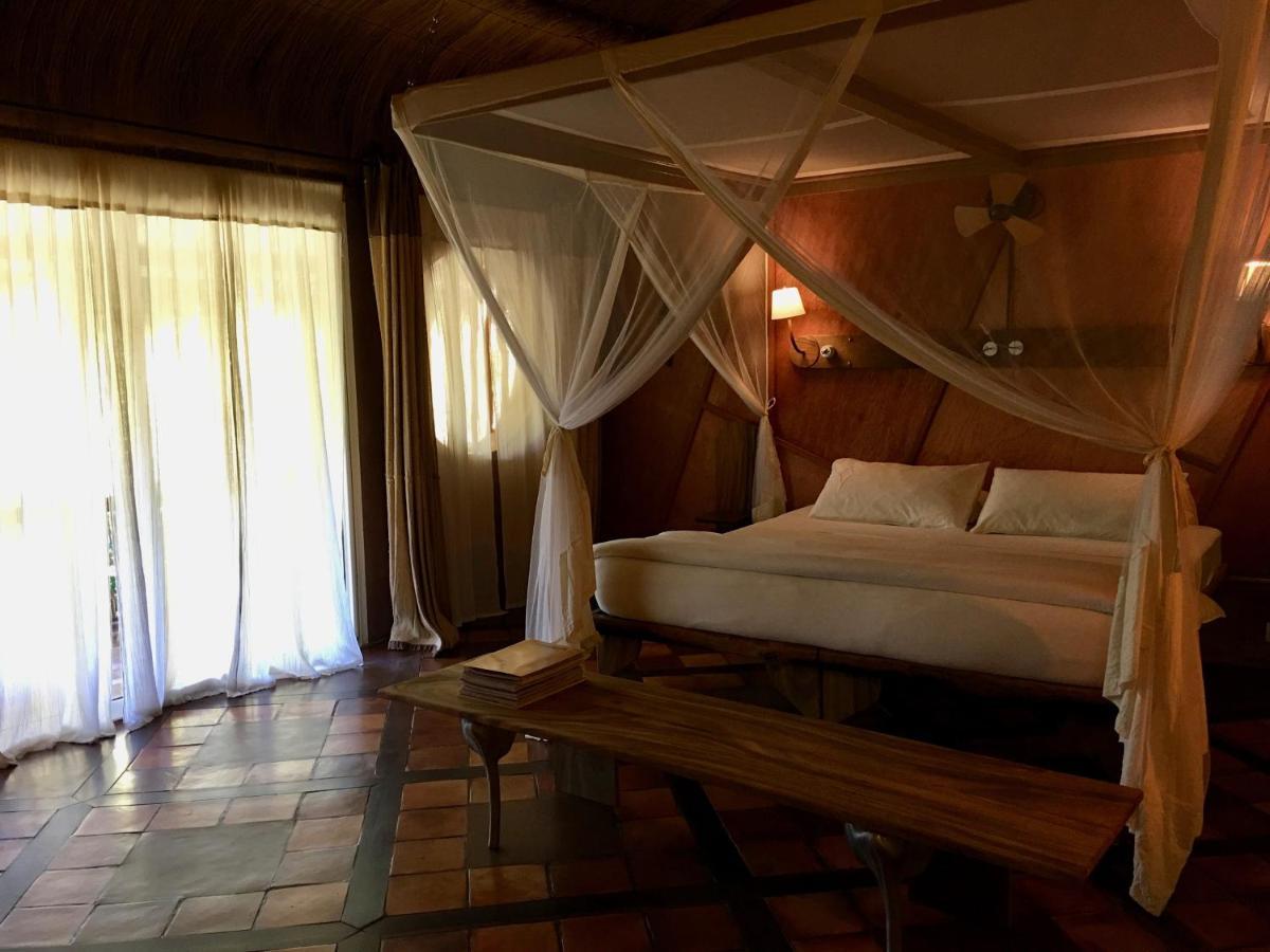 Bakuba Lodge - Le Petit Hotel Du Voyageur Ankilibe Dış mekan fotoğraf